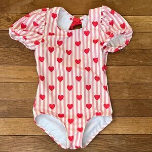 Mini Boden Girls Heart Stripe Puff Sleeve Swimsuit – Size 5–6Y